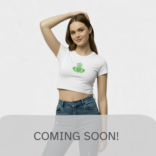 Green Claddagh Style tee - White